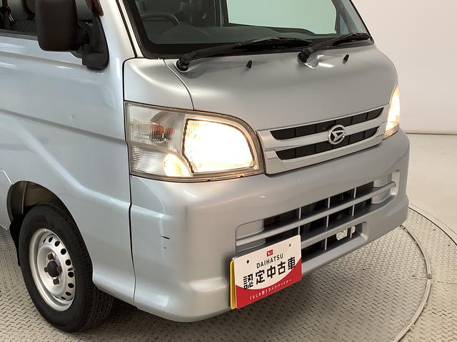 ハイゼットトラックエアコン・パワステスペシャルＶＳ　４ＷＤ　１オーナー　３方開走行無制限１年保証　４ＷＤ　ワンオーナー　３方開　荷台作業灯　ゲートプロテクター　荷台マット　ドアバイザー　シガーソケット　ヘッドライトレベライザー　スペアタイヤ　バッテリーカバー　ラジオ（兵庫県）の中古車