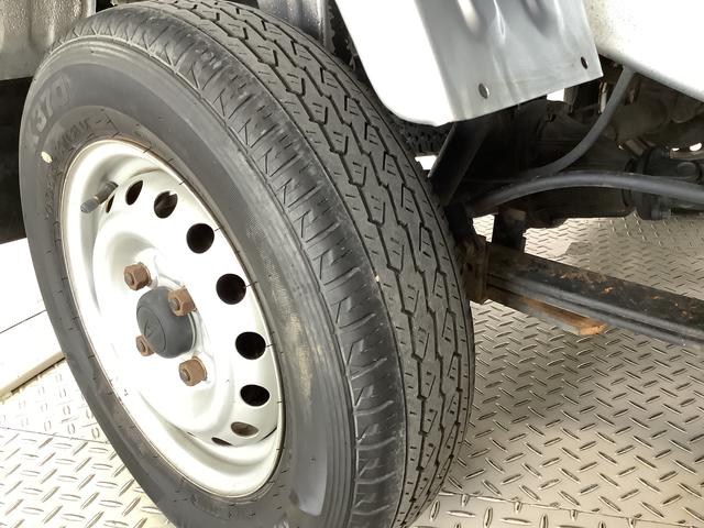 ハイゼットトラックエアコン・パワステスペシャルＶＳ　４ＷＤ　１オーナー　３方開走行無制限１年保証　４ＷＤ　ワンオーナー　３方開　荷台作業灯　ゲートプロテクター　荷台マット　ドアバイザー　シガーソケット　ヘッドライトレベライザー　スペアタイヤ　バッテリーカバー　ラジオ（兵庫県）の中古車