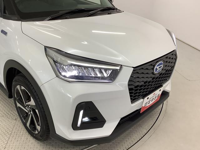 ロッキープレミアムＧ　ＨＥＶ　雹害車両　ワンオーナー　９インチナビ雹害車両　１年保証　ワンオーナー　ＥＴＣ　９インチナビＴＶ　ドラレコ　全方位カメラ　アダプティブクルーズコントロール　前後コーナーセンサー　前席シートヒーター　ＵＳＢ　１７インチ純正アルミホイール（兵庫県）の中古車