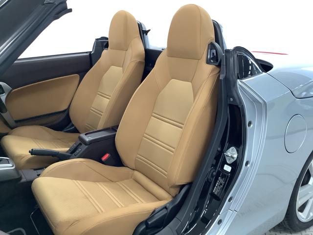 コペンローブ　ターボ　ワンオーナー　ＣＶＴ　ナビ　ＥＴＣ　１６ＡＷ１年保証　ワンオーナー　ナビＴＶ　ＥＴＣ　ＣＶＴ車　シートヒーター　ＵＳＢ　ＬＥＤヘッドライト　プッシュスタート　アイドリングストップ　横滑り防止装置　オートエアコン　１６インチ純正アルミホイール（兵庫県）の中古車