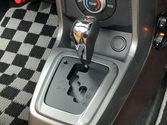 コペンローブ　ターボ　ワンオーナー　ＣＶＴ　ナビ　ＥＴＣ　１６ＡＷ１年保証　ワンオーナー　ナビＴＶ　ＥＴＣ　ＣＶＴ車　シートヒーター　ＵＳＢ　ＬＥＤヘッドライト　プッシュスタート　アイドリングストップ　横滑り防止装置　オートエアコン　１６インチ純正アルミホイール（兵庫県）の中古車