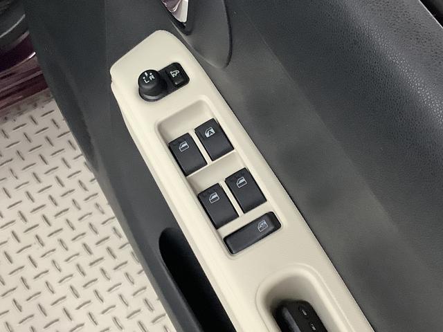 ミラココアココアプラスＸ　ナビ　ＵＳＢ　Ｂｌｕｅｔｏｏｔｈ　ＥＴＣ走行無制限１年保証　アイドリングストップ　ナビ　ＥＴＣ　　ルーフレール　ＤＶＤ　ＵＳＢ　Ｂｌｕｅｔｏｏｔｈ　オートエアコン　ドアバイザー　ヘッドライトレベライザー　アクセサリーソケット　ベンチシート（兵庫県）の中古車