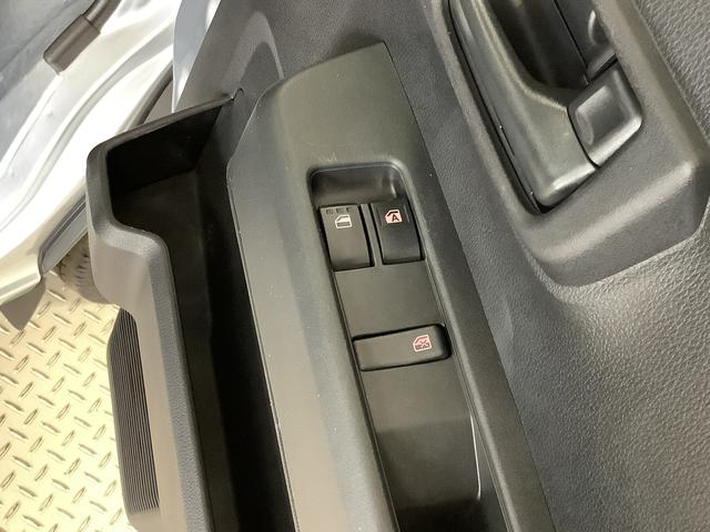 ハイゼットカーゴスペシャル　ＣＶＴ　前後コーナーセンサー　両側スライドドア走行無制限１年保証　前後コーナーセンサー　ＣＶＴ車　オートマチックハイビーム　アイドリングストップ　横滑り防止装置　オートライト　ドアバイザー　ヘッドライトレベライザー　両側スライドドア（兵庫県）の中古車