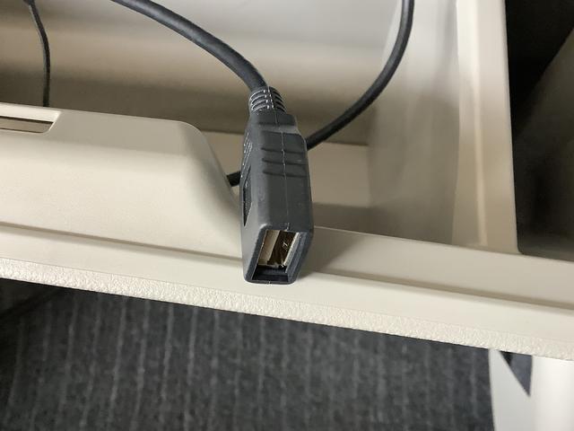 タントスローパーＬ　リヤシート付仕様　福祉車両　ナビＴＶ　ＥＴＣ１年保証　ナビＴＶ　ＥＴＣ　バックカメラ　福祉車輌　ＵＳＢ　キーレスエントリー　アイドリングストップ　横滑り防止装置　ドアバイザー　ヘッドライトレベライザー　両側スライドドア　電動ウインチ　車いす（兵庫県）の中古車