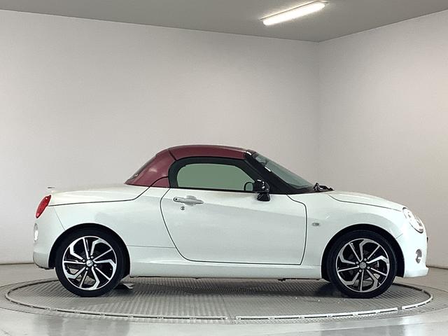 コペンセロ　ターボ　ＣＶＴ車　ＣＤ　シートヒーター　１６ＡＷ走行無制限１年保証　ＣＶＴ　電動オープン　ＣＤオーディオ　シートヒーター　ＬＥＤヘッドライト　プッシュスタート　アイドリングストップ　横滑り防止装置　オートエアコン　１６インチ純正アルミホイール（兵庫県）の中古車