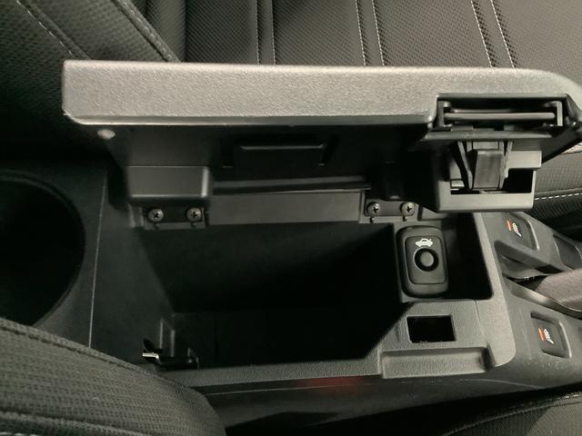 コペンセロ　ターボ　ＣＶＴ車　ＣＤ　シートヒーター　１６ＡＷ走行無制限１年保証　ＣＶＴ　電動オープン　ＣＤオーディオ　シートヒーター　ＬＥＤヘッドライト　プッシュスタート　アイドリングストップ　横滑り防止装置　オートエアコン　１６インチ純正アルミホイール（兵庫県）の中古車