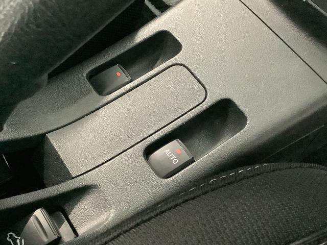コペンセロ　ターボ　ＣＶＴ車　ＣＤ　シートヒーター　１６ＡＷ走行無制限１年保証　ＣＶＴ　電動オープン　ＣＤオーディオ　シートヒーター　ＬＥＤヘッドライト　プッシュスタート　アイドリングストップ　横滑り防止装置　オートエアコン　１６インチ純正アルミホイール（兵庫県）の中古車