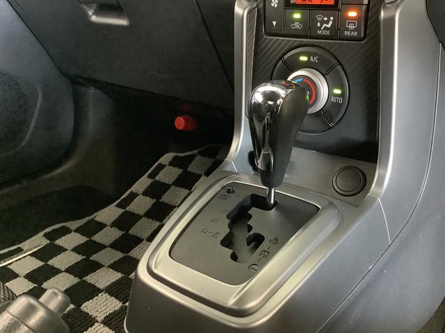 コペンセロ　ターボ　ＣＶＴ車　ＣＤ　シートヒーター　１６ＡＷ走行無制限１年保証　ＣＶＴ　電動オープン　ＣＤオーディオ　シートヒーター　ＬＥＤヘッドライト　プッシュスタート　アイドリングストップ　横滑り防止装置　オートエアコン　１６インチ純正アルミホイール（兵庫県）の中古車