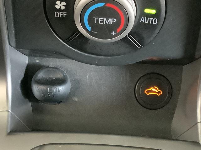 コペンセロ　ターボ　ＣＶＴ車　ＣＤ　シートヒーター　１６ＡＷ走行無制限１年保証　ＣＶＴ　電動オープン　ＣＤオーディオ　シートヒーター　ＬＥＤヘッドライト　プッシュスタート　アイドリングストップ　横滑り防止装置　オートエアコン　１６インチ純正アルミホイール（兵庫県）の中古車