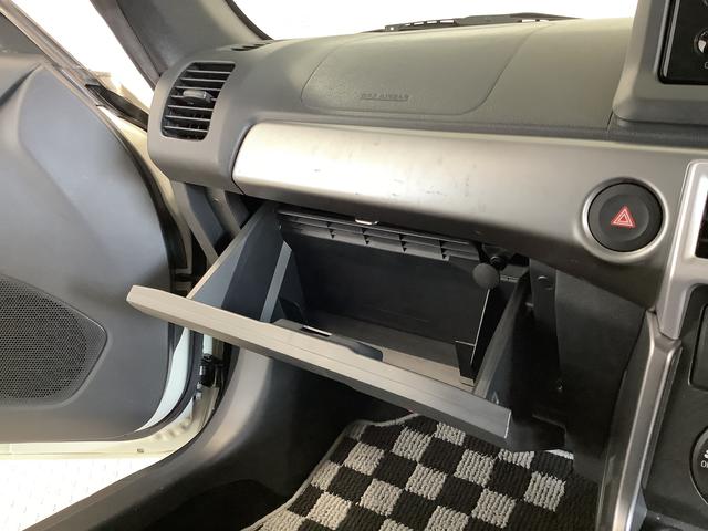 コペンセロ　ターボ　ＣＶＴ車　ＣＤ　シートヒーター　１６ＡＷ走行無制限１年保証　ＣＶＴ　電動オープン　ＣＤオーディオ　シートヒーター　ＬＥＤヘッドライト　プッシュスタート　アイドリングストップ　横滑り防止装置　オートエアコン　１６インチ純正アルミホイール（兵庫県）の中古車