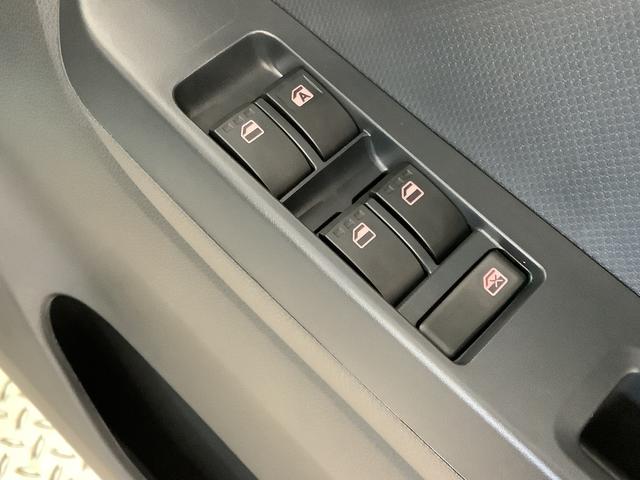 ミライースＬ　ＳＡIII　雹害車両　前後コーナーセンサー　キーレス雹害車両　１年保証　前後コーナーセンサー　オートマチックハイビーム　アイドリングストップ　キーレスエントリー　横滑り防止装置　オートライト　ヘッドライトレベライザー　アクセサリーソケット（兵庫県）の中古車