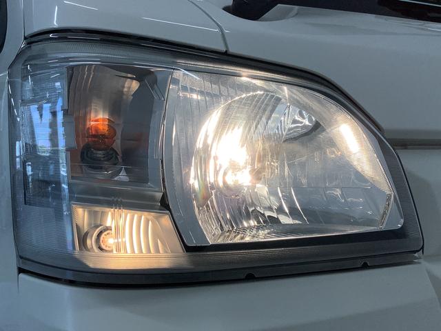 ハイゼットトラックスタンダード　４ＷＤ　ＡＴ車　３方開　ラジオ　エアコン走行無制限１年保証　４ＷＤ　ＡＴ　ラジオ　３方開　ヘッドライトレベライザー　アクセサリーソケット　マニュアルエアコン　スペアタイヤ　パッテリーカバー　インフォメーションディスプレイ　パワステ（兵庫県）の中古車