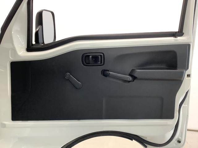 ハイゼットトラックスタンダード　４ＷＤ　ＡＴ車　３方開　ラジオ　エアコン走行無制限１年保証　４ＷＤ　ＡＴ　ラジオ　３方開　ヘッドライトレベライザー　アクセサリーソケット　マニュアルエアコン　スペアタイヤ　パッテリーカバー　インフォメーションディスプレイ　パワステ（兵庫県）の中古車