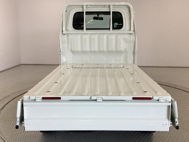 ハイゼットトラックスタンダード　４ＷＤ　ＡＴ車　３方開　ラジオ　エアコン走行無制限１年保証　４ＷＤ　ＡＴ　ラジオ　３方開　ヘッドライトレベライザー　アクセサリーソケット　マニュアルエアコン　スペアタイヤ　パッテリーカバー　インフォメーションディスプレイ　パワステ（兵庫県）の中古車