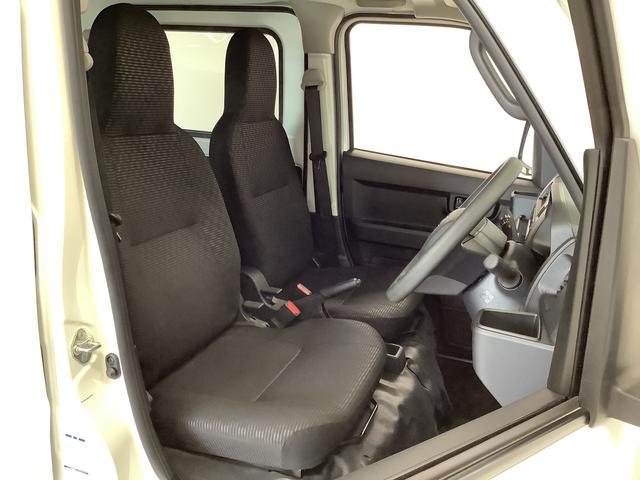 ハイゼットカーゴＤＸ　４ＷＤ　ＣＶＴ　前後コーナーセンサー　スマートアシスト走行無制限１年保証　前後コーナーセンサー　４ＷＤ　ＣＶＴ車　オートマチックハイビーム　アイドリングストップ　キーレスエントリー　横滑り防止装置　オートライト　ヘッドライトレベライザー　ラジオ（兵庫県）の中古車