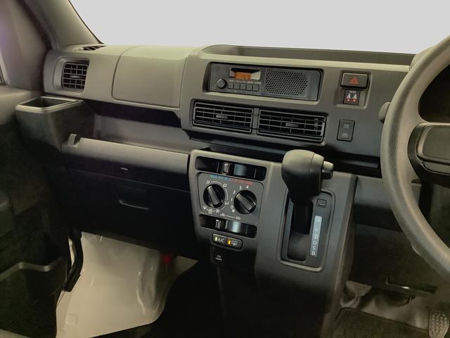 ハイゼットカーゴＤＸ　４ＷＤ　ＣＶＴ　前後コーナーセンサー　スマートアシスト走行無制限１年保証　前後コーナーセンサー　４ＷＤ　ＣＶＴ車　オートマチックハイビーム　アイドリングストップ　キーレスエントリー　横滑り防止装置　オートライト　ヘッドライトレベライザー　ラジオ（兵庫県）の中古車