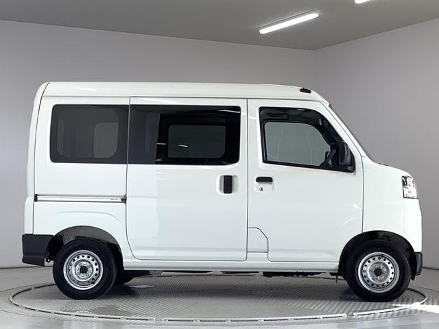ハイゼットカーゴＤＸ　４ＷＤ　ＣＶＴ　前後コーナーセンサー　スマートアシスト走行無制限１年保証　前後コーナーセンサー　４ＷＤ　ＣＶＴ車　オートマチックハイビーム　アイドリングストップ　キーレスエントリー　横滑り防止装置　　ヘッドライトレベライザー　両側スライドドア　ラジオ（兵庫県）の中古車