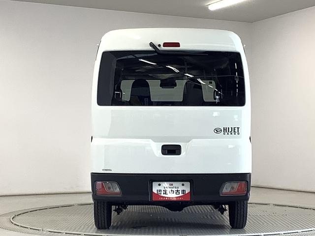 ハイゼットカーゴＤＸ　４ＷＤ　ＣＶＴ　前後コーナーセンサー　スマートアシスト走行無制限１年保証　前後コーナーセンサー　４ＷＤ　ＣＶＴ車　オートマチックハイビーム　アイドリングストップ　キーレスエントリー　横滑り防止装置　オートライト　ヘッドライトレベライザー　ラジオ（兵庫県）の中古車