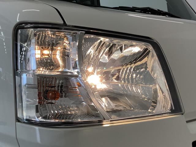 ハイゼットカーゴＤＸ　４ＷＤ　ＣＶＴ　前後コーナーセンサー　両側スライドドア走行無制限１年保証　前後コーナーセンサー　４ＷＤ　ＣＶＴ車　オートマチックハイビーム　アイドリングストップ　キーレスエントリー　横滑り防止装置　オートライト　ヘッドライトレベライザー　ラジオ（兵庫県）の中古車