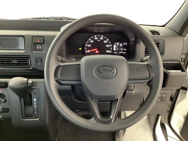 ハイゼットカーゴＤＸ　４ＷＤ　ＣＶＴ　前後コーナーセンサー　両側スライドドア走行無制限１年保証　前後コーナーセンサー　４ＷＤ　ＣＶＴ車　オートマチックハイビーム　アイドリングストップ　キーレスエントリー　横滑り防止装置　オートライト　ヘッドライトレベライザー　ラジオ（兵庫県）の中古車