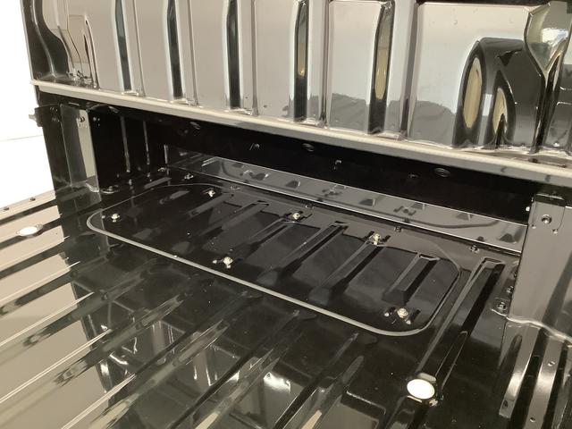 ハイゼットトラックジャンボエクストラ　４ＷＤ　ワンオーナー　ＣＶＴ　荷台作業灯走行無制限１年保証　前後コーナーセンサー　４ＷＤ　ワンオーナー　ＣＶＴ車　３方開　荷台作業灯　オートマチックハイビーム　ＬＥＤヘッドライト　アイドリングストップ　プッシュスタート　横滑り防止装置（兵庫県）の中古車