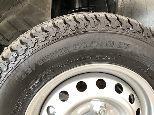 ハイゼットトラックジャンボエクストラ　４ＷＤ　ワンオーナー　ＣＶＴ　荷台作業灯走行無制限１年保証　前後コーナーセンサー　４ＷＤ　ワンオーナー　ＣＶＴ車　３方開　荷台作業灯　オートマチックハイビーム　ＬＥＤヘッドライト　アイドリングストップ　プッシュスタート　横滑り防止装置（兵庫県）の中古車