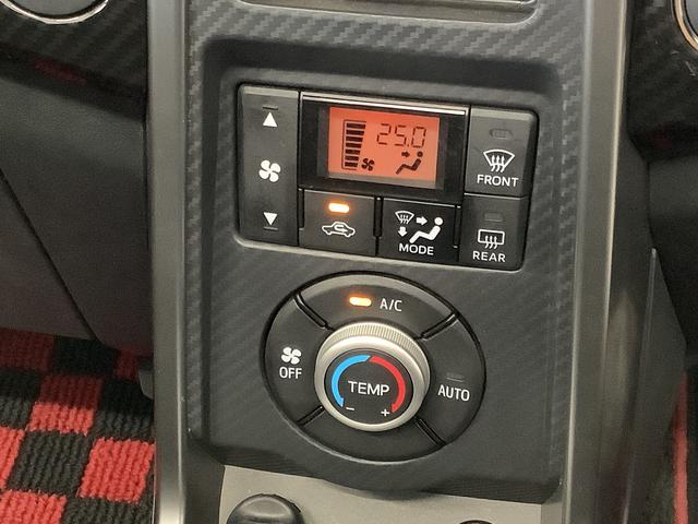 コペンローブ　ターボ　ＣＶＴ　ナビ　ＥＴＣ　バックカメラ　１６ＡＷ走行無制限１年保証　ＣＶＴ　バックカメラ　ＥＴＣ　シートヒーター　ＤＶＤ　Ｂｌｕｅｔｏｏｔｈ　ＬＥＤヘッドライト　プッシュスタート　横滑り防止装置　オートエアコン　１６インチ純正アルミホイール（兵庫県）の中古車