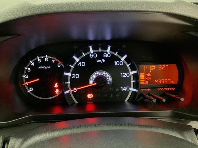 ムーヴＸリミテッド　ＳＡIII　４ＷＤ　ナビ　ＥＴＣ　バックカメラ走行無制限１年保証　４ＷＤ　ナビ　ＥＴＣ　バックカメラ　運転席シートヒーター　プッシュスタート　アイドリングストップ　横滑り防止装置　オートライト　オートエアコン　１４インチ純正アルミホイール（兵庫県）の中古車