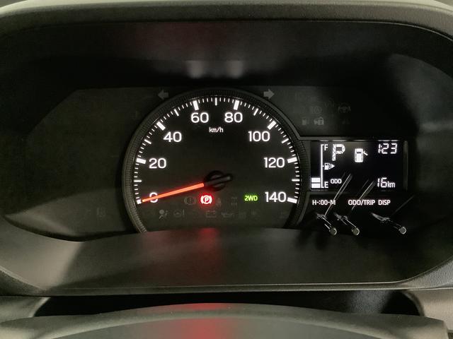 ハイゼットトラックスタンダード　４ＷＤ　ＣＶＴ　前後コーナーセンサー　ラジオ走行無制限１年保証　前後コーナーセンサー　４ＷＤ　ＣＶＴ車　３方開　アイドリングストップ　横滑り防止装置　オートライト　ヘッドライトレベライザー　アクセサリーソケット　スペアタイヤ　ラジオ（兵庫県）の中古車