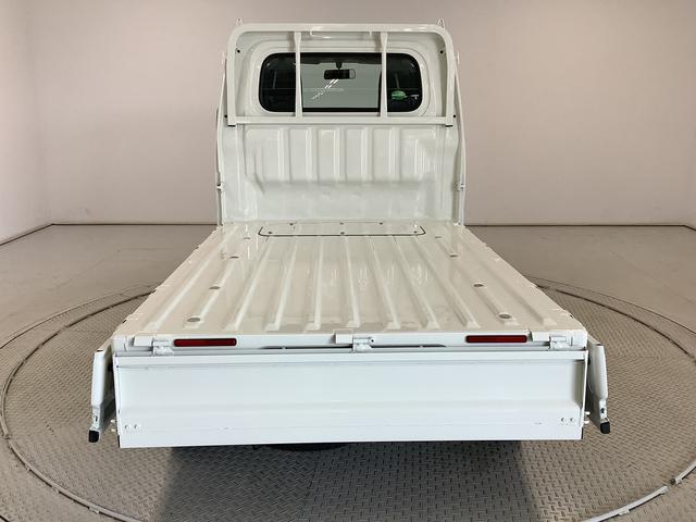 ハイゼットトラックスタンダード　４ＷＤ　ＡＴ車　３方開　エアコン　パワステ走行無制限１年保証　４ＷＤ　ＡＴ　３方開　ヘッドライトレベライザー　アクセサリーソケット　ラジオ　マニュアルエアコン　パワーステアリング　スペアタイヤ　バッテリーカバー（兵庫県）の中古車