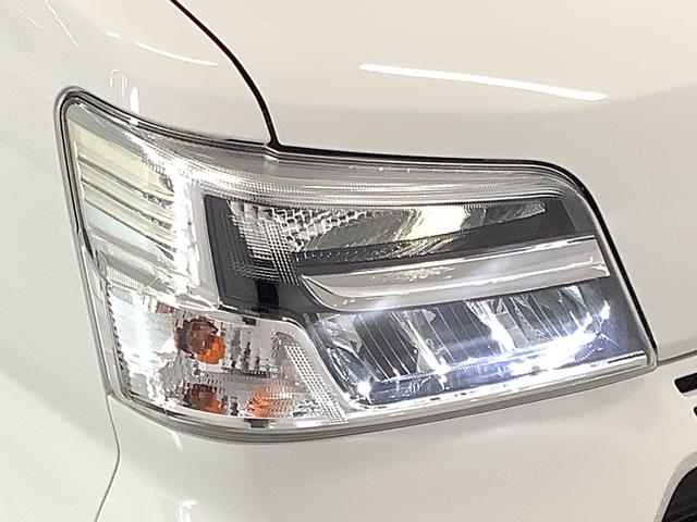 ハイゼットカーゴデラックスＳＡIII　ＡＴ　リアコーナーセンサー　ラジオ走行無制限１年保証　リアコーナーセンサー　ＡＴ車　両側スライドドア　オートマチックハイビーム　ＬＥＤヘッドライト　アイドリングストップ　キーレスエントリー　横滑り防止装置　パワーウィンドウ　ラジオ（兵庫県）の中古車