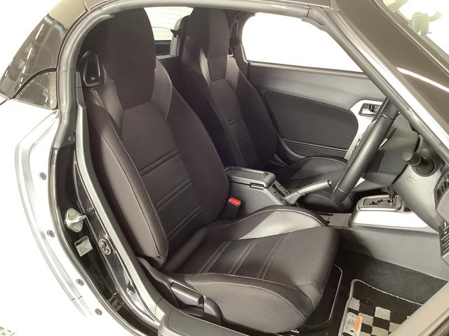 コペンローブ　ターボ　ＣＶＴ　ナビ　ＥＴＣ　バックカメラ　１６ＡＷ１年保証　ナビＴＶ　ＥＴＣ　バックカメラ　ＣＶＴ車　シートヒーター　ＤＶＤ　Ｂｌｕｅｔｏｏｔｈ　ＬＥＤヘッドライト　プッシュスタート　横滑り防止装置　オートエアコン　１６インチ純正アルミホイール（兵庫県）の中古車
