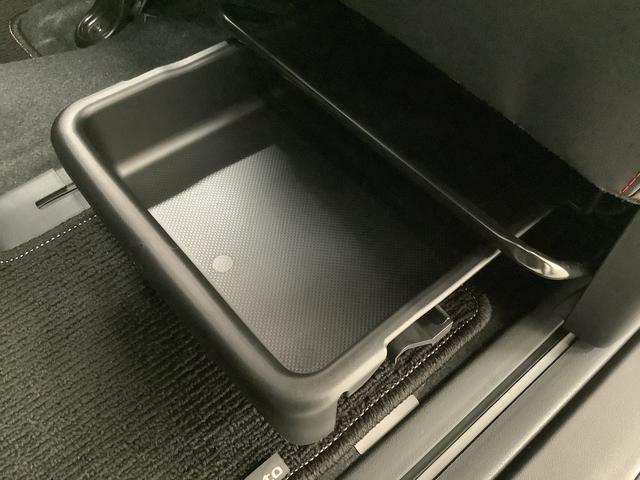 タントカスタムＲＳ　ターボ　１０インチナビＴＶ　ドラレコ　ＥＴＣ雹害車両　１年保証　１０インチナビＴＶ　ドラレコ　ＥＴＣ　全方位カメラ　アダプティブクルーズコントロール　両側電動スライドドア　前後コーナーセンサー　前席シートヒーター　１５インチ純正アルミホイール（兵庫県）の中古車