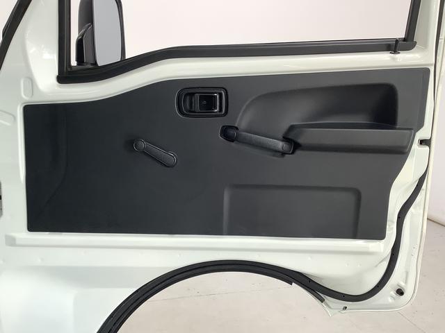 ハイゼットトラックスタンダード　４ＷＤ　ＡＴ車　３方開　ラジオ　エアコン走行無制限１年保証　４ＷＤ　ＡＴ　ラジオ　３方開　ヘッドライトレベライザー　アクセサリーソケット　マニュアルエアコン　スペアタイヤ　パッテリーカバー　インフォメーションディスプレイ　パワステ（兵庫県）の中古車