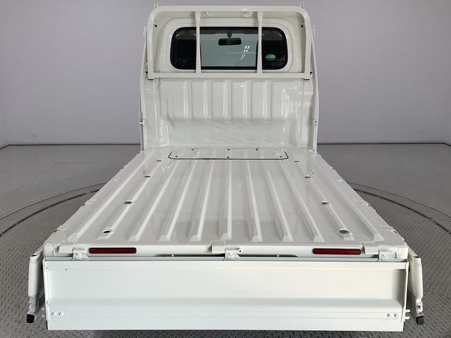 ハイゼットトラックスタンダード　４ＷＤ　ＡＴ車　３方開　ラジオ　エアコン走行無制限１年保証　４ＷＤ　ＡＴ　ラジオ　３方開　ヘッドライトレベライザー　アクセサリーソケット　マニュアルエアコン　スペアタイヤ　パッテリーカバー　インフォメーションディスプレイ　パワステ（兵庫県）の中古車