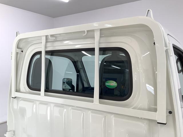 ハイゼットトラックスタンダード　４ＷＤ　ＡＴ車　３方開　ラジオ　エアコン走行無制限１年保証　４ＷＤ　ＡＴ　ラジオ　３方開　ヘッドライトレベライザー　アクセサリーソケット　マニュアルエアコン　スペアタイヤ　パッテリーカバー　インフォメーションディスプレイ　パワステ（兵庫県）の中古車