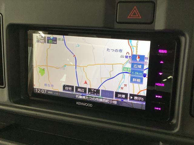 ハイゼットカーゴクルーズＳＡIII　４ＷＤ　ＡＴ　ナビ　ＥＴＣ　冬タイヤ付き１年保証　４ＷＤ　ＡＴ車　ナビ　ＥＴＣ　リアコーナーセンサー　ＤＶＤ　Ｂｌｕｅｔｏｏｔｈ　オートマチックハイビーム　キーレス　両側スライドドア　１２インチアルミホイール　スタッドレスタイヤセット付き（兵庫県）の中古車