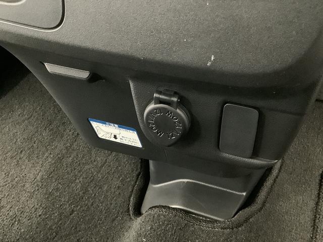 ハイゼットカーゴクルーズＳＡIII　４ＷＤ　ＡＴ　ナビ　ＥＴＣ　冬タイヤ付き１年保証　４ＷＤ　ＡＴ車　ナビ　ＥＴＣ　リアコーナーセンサー　ＤＶＤ　Ｂｌｕｅｔｏｏｔｈ　オートマチックハイビーム　キーレス　両側スライドドア　１２インチアルミホイール　スタッドレスタイヤセット付き（兵庫県）の中古車