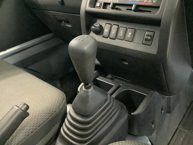 ハイゼットトラックスタンダード　農用スペシャルＳＡIIIｔ　４ＷＤ　５速ＭＴ走行無制限１年保証　４ＷＤ　荷台作業灯　ＭＴ車　３方開　ゲートプロテクター　荷台マット　横滑り防止装置　デフロック　ドアバイザー　ヘッドライトレベライザー　アクセサリーソケット　スペアタイヤ（兵庫県）の中古車