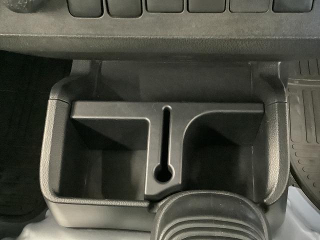ハイゼットトラックスタンダード　農用スペシャルＳＡIIIｔ　４ＷＤ　５速ＭＴ走行無制限１年保証　４ＷＤ　荷台作業灯　ＭＴ車　３方開　ゲートプロテクター　荷台マット　横滑り防止装置　デフロック　ドアバイザー　ヘッドライトレベライザー　アクセサリーソケット　スペアタイヤ（兵庫県）の中古車