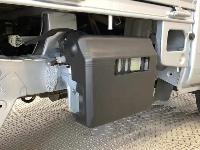 ハイゼットトラックスタンダード　農用スペシャルＳＡIIIｔ　４ＷＤ　５速ＭＴ走行無制限１年保証　４ＷＤ　荷台作業灯　ＭＴ車　３方開　ゲートプロテクター　荷台マット　横滑り防止装置　デフロック　ドアバイザー　ヘッドライトレベライザー　アクセサリーソケット　スペアタイヤ（兵庫県）の中古車