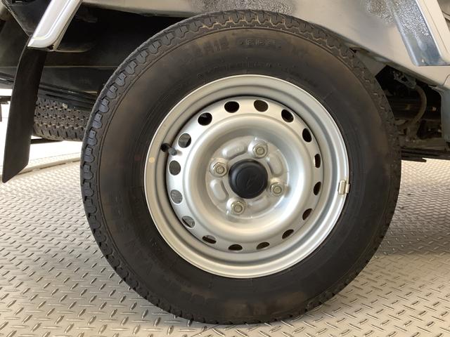ハイゼットトラックスタンダード　農用スペシャルＳＡIIIｔ　４ＷＤ　５速ＭＴ走行無制限１年保証　４ＷＤ　荷台作業灯　ＭＴ車　３方開　ゲートプロテクター　荷台マット　横滑り防止装置　デフロック　ドアバイザー　ヘッドライトレベライザー　アクセサリーソケット　スペアタイヤ（兵庫県）の中古車