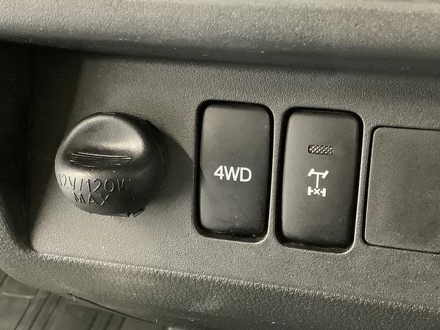ハイゼットトラックＥＸＴ　４ＷＤ　５ＭＴ　ＥＴＣ　３方開　荷台作業灯　キーレス走行無制限１年保証　４ＷＤ　荷台作業灯　ＭＴ車　ＥＴＣ　３方開　ゲートプロテクター　キーレスエントリー　デフロック　トランスファー　ドアバイザー　ヘッドライトレベライザー　パワーウィンドウ（兵庫県）の中古車