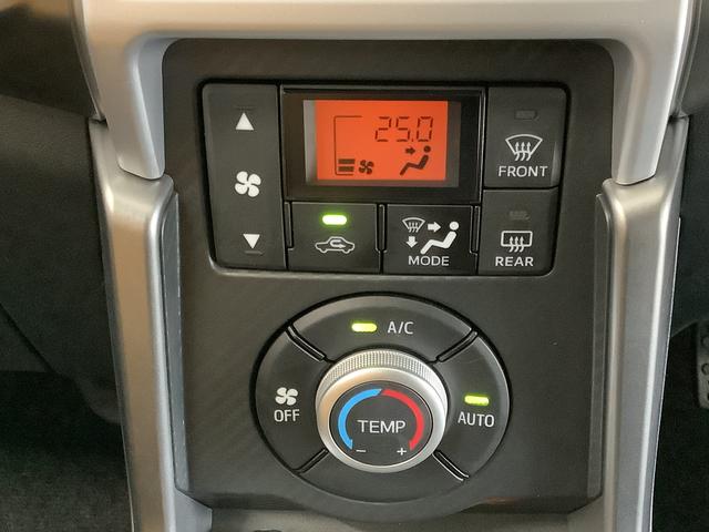 コペンセロ　ターボ　５ＭＴ　シートヒーター　電動オープン　１６ＡＷ走行無制限１年保証　ＭＴ車　電動オープン　シートヒーター　ＬＥＤヘッドライト　プッシュスタート　横滑り防止装置　オートライト　オートエアコン　フォグランプ　１６インチ純正ＢＢＳアルミホイール（兵庫県）の中古車