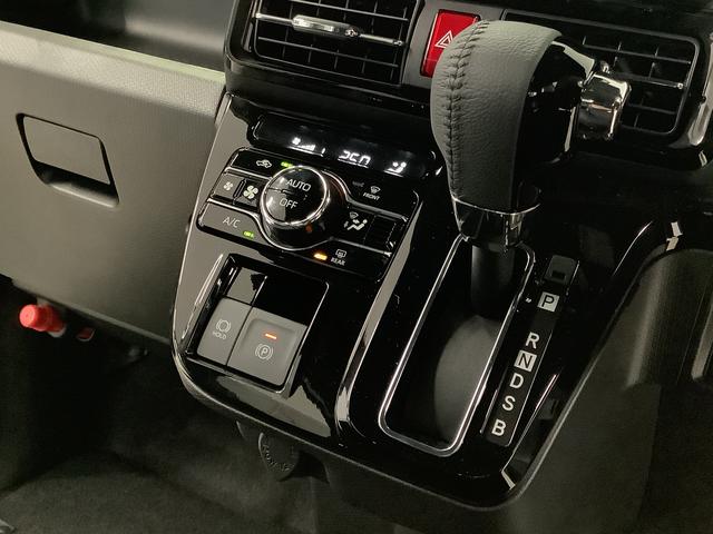 タントカスタムＲＳ　ターボ　４ＷＤ　両側電動ドア　シートヒーター走行無制限１年保証　両側電動スライドドア　４ＷＤ　前後コーナーセンサー　前席シートヒーター　オートマチックハイビーム　ＬＥＤヘッドライト　横滑り防止装置　スマートキー　１５インチ純正アルミホイール（兵庫県）の中古車