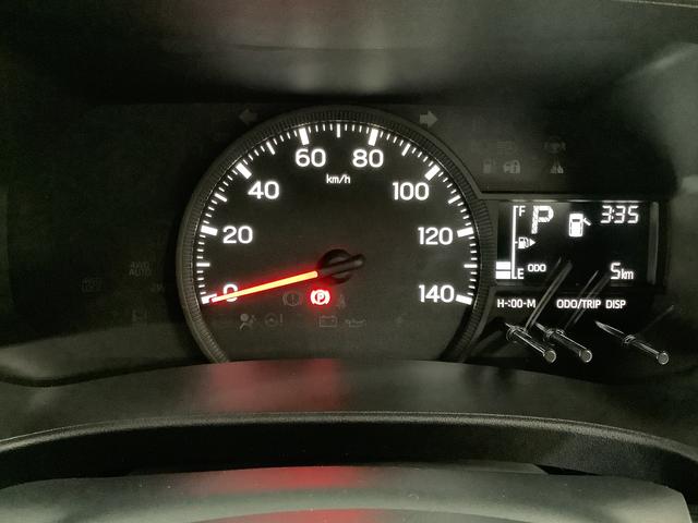 ハイゼットカーゴクルーズ　ＣＶＴ車　前後コーナーセンサー　スマートキー走行無制限１年保証　前後コーナーセンサー　ＣＶＴ　オートマチックハイビーム　アイドリングストップ　プッシュスタート　横滑り防止装置　オートライト　アクセサリーソケット　電動格納ドアミラー　両側スライド（兵庫県）の中古車