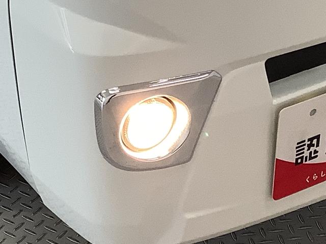 ハイゼットトラックＥＸＴ　５ＭＴ　ＣＤオーディオ　３方開　荷台作業灯　キーレス走行無制限１年保証　ＭＴ車　荷台作業灯　ＣＤオーディオ　３方開　キーレスエントリー　ドアバイザー　ヘッドライトレベライザー　アクセサリーソケット　マニュアルエアコン　パワーウィンドウ　フォグランプ（兵庫県）の中古車