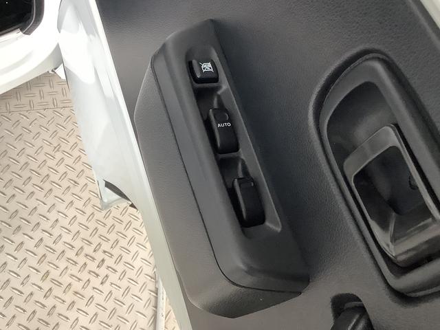 ハイゼットトラックＥＸＴ　５ＭＴ　ＣＤオーディオ　３方開　荷台作業灯　キーレス走行無制限１年保証　ＭＴ車　荷台作業灯　ＣＤオーディオ　３方開　キーレスエントリー　ドアバイザー　ヘッドライトレベライザー　アクセサリーソケット　マニュアルエアコン　パワーウィンドウ　フォグランプ（兵庫県）の中古車