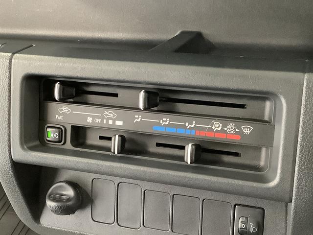 ハイゼットトラックＥＸＴ　５ＭＴ　ＣＤオーディオ　３方開　荷台作業灯　キーレス走行無制限１年保証　ＭＴ車　荷台作業灯　ＣＤオーディオ　３方開　キーレスエントリー　ドアバイザー　ヘッドライトレベライザー　アクセサリーソケット　マニュアルエアコン　パワーウィンドウ　フォグランプ（兵庫県）の中古車