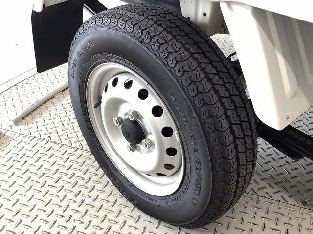 ハイゼットトラックＥＸＴ　５ＭＴ　ＣＤオーディオ　３方開　荷台作業灯　キーレス走行無制限１年保証　ＭＴ車　荷台作業灯　ＣＤオーディオ　３方開　キーレスエントリー　ドアバイザー　ヘッドライトレベライザー　アクセサリーソケット　マニュアルエアコン　パワーウィンドウ　フォグランプ（兵庫県）の中古車